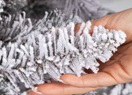 Kunstkerstboom | Snowy Caucasian Spruce | 180 cm | Zonder Verlichting