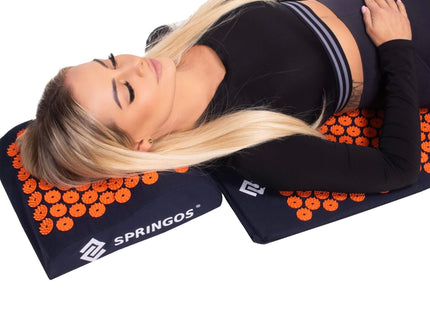 Acupressuurmat - Spijkermat - Lichaamsstimulator - Ontspanning- Massage - Oranje/Zwart